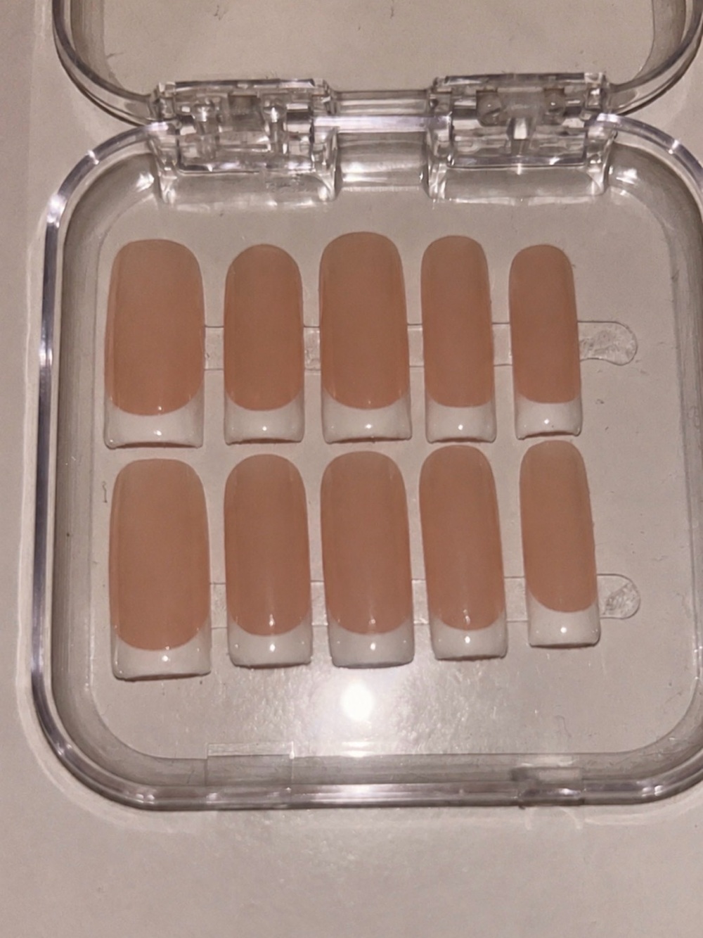 Classic French Tip Press-On Nails in Nude Pink - Set of 10